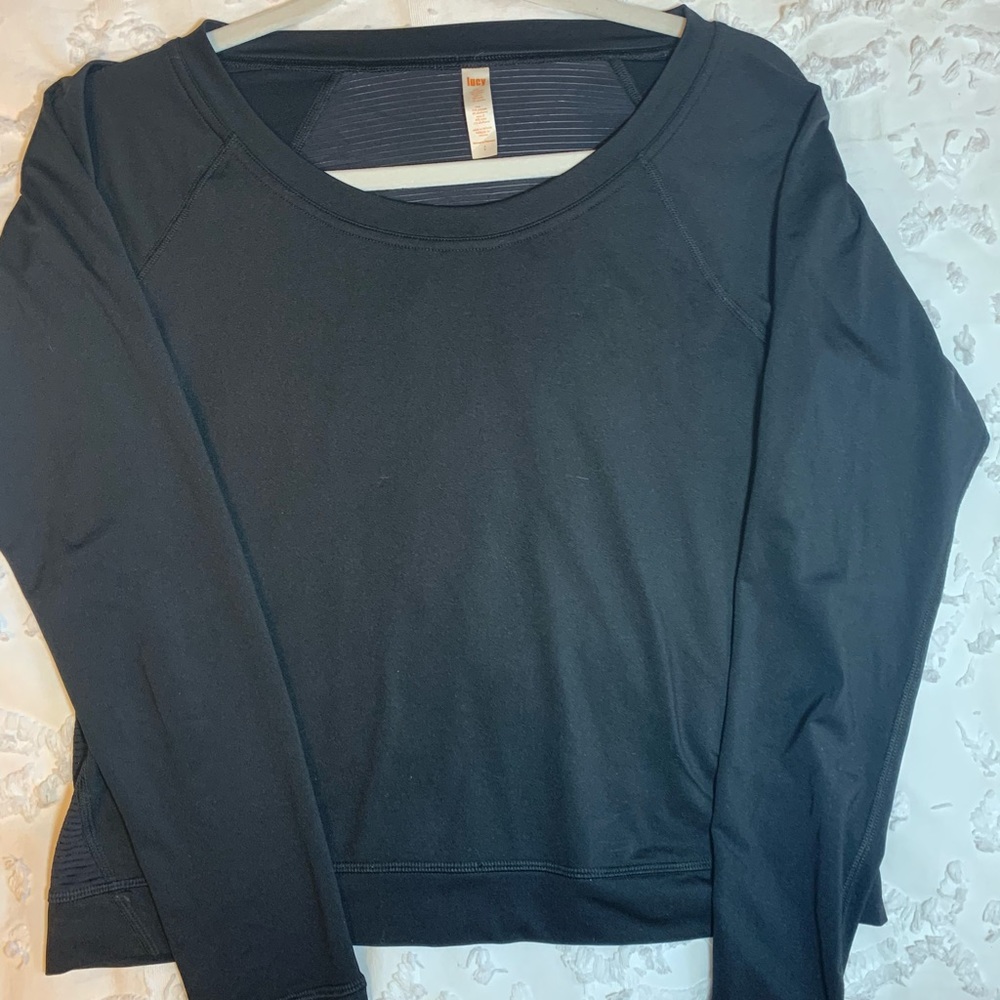 Lucy Black Longsleeve